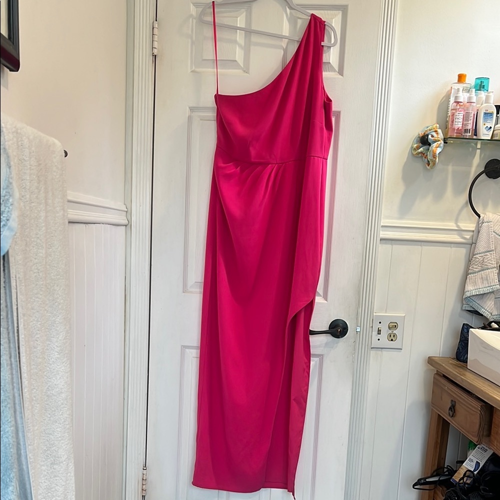 Alexa Admor One-Shoulder Pink Dress NWT
